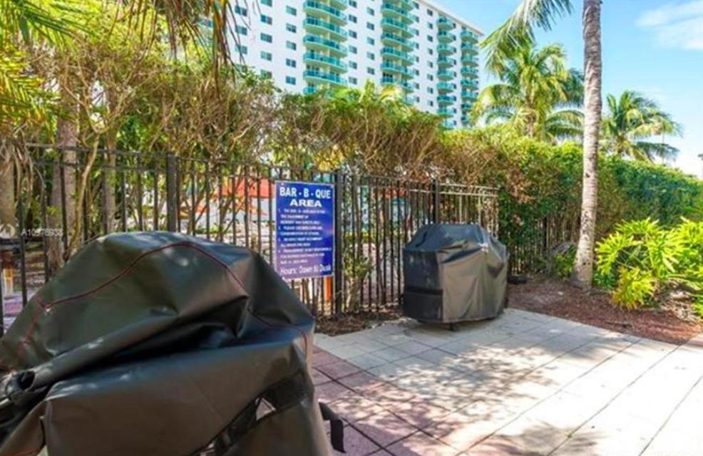 Sunny Isles Condo Resort Miami Beach Esterno foto