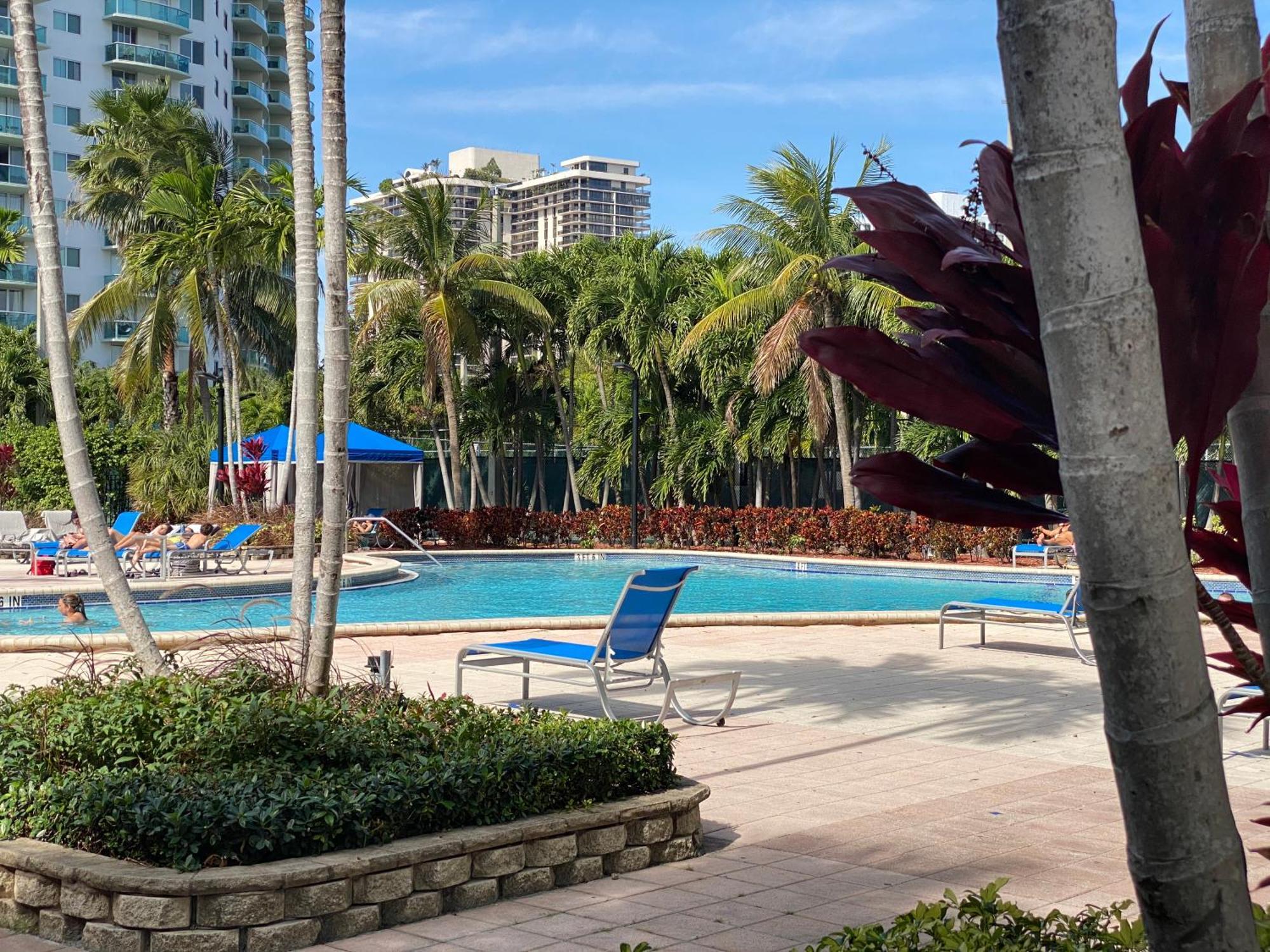 Sunny Isles Condo Resort Miami Beach Esterno foto