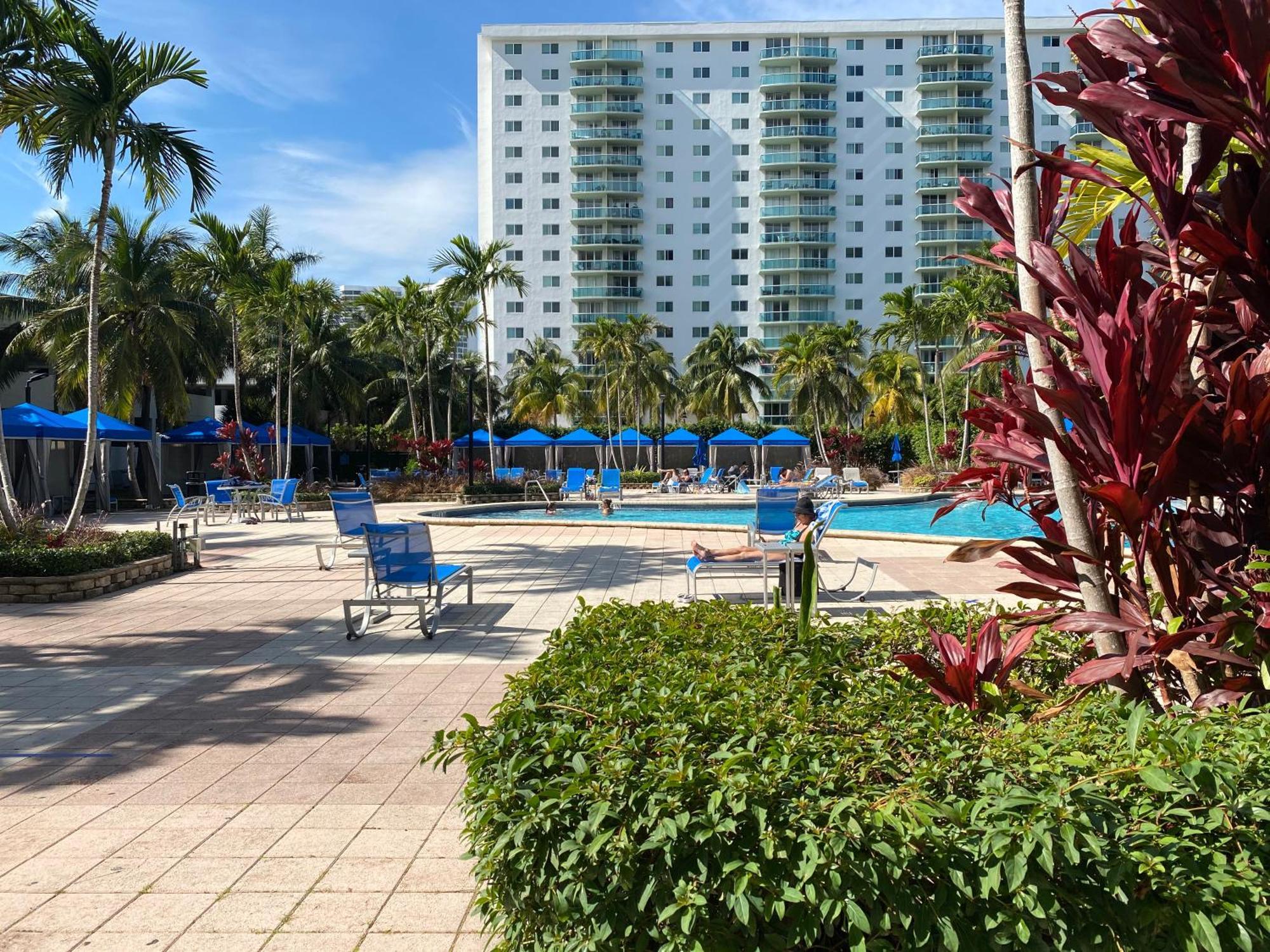 Sunny Isles Condo Resort Miami Beach Esterno foto
