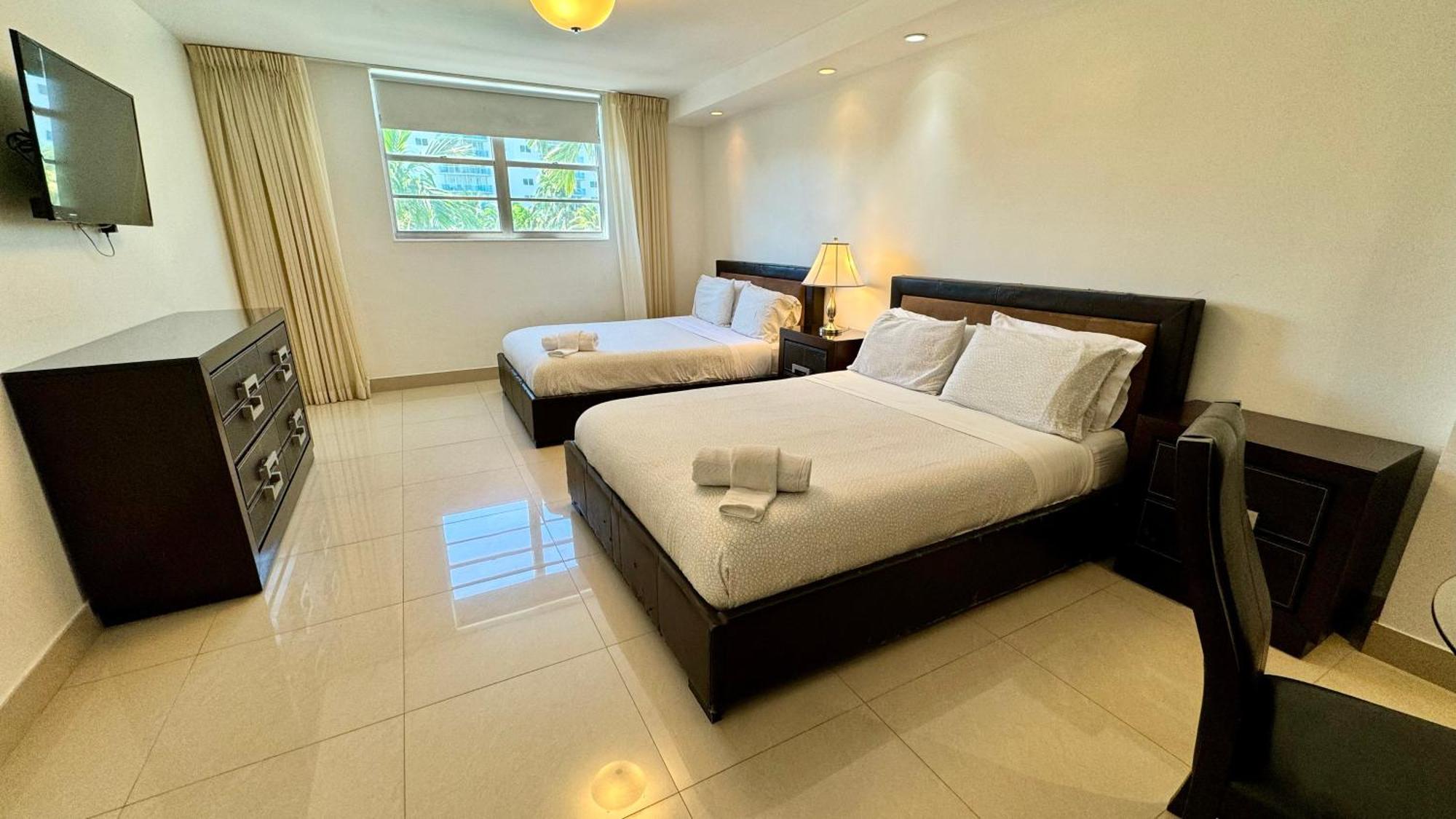 Sunny Isles Condo Resort Miami Beach Esterno foto