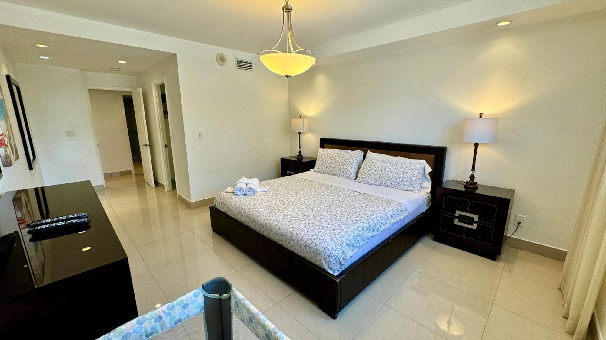 Sunny Isles Condo Resort Miami Beach Esterno foto
