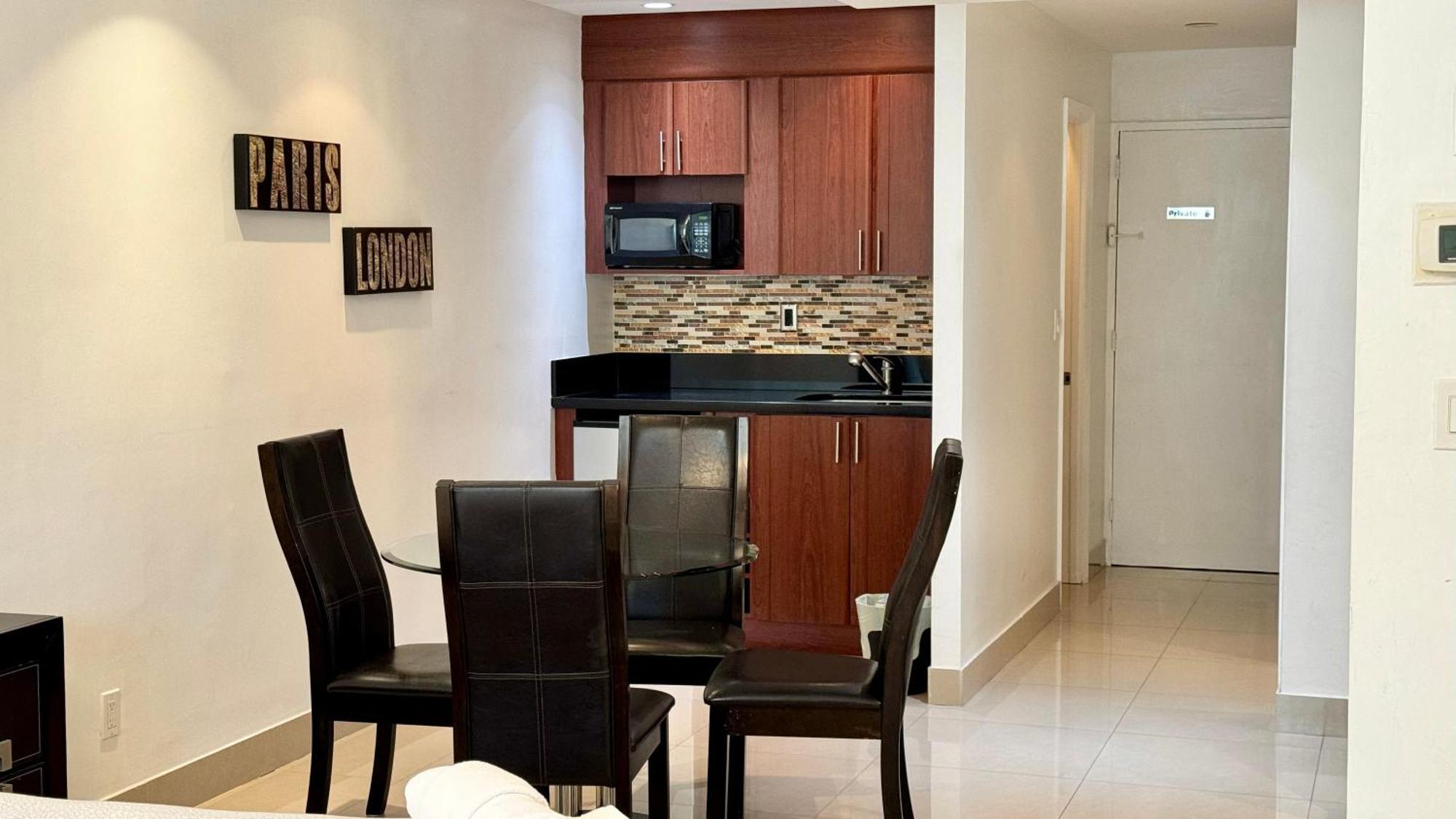 Sunny Isles Condo Resort Miami Beach Esterno foto